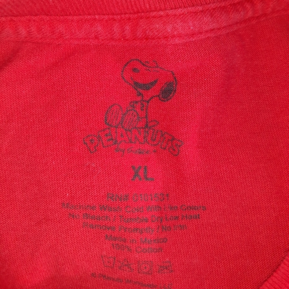 Peanuts Snoopy T Shirt Rock My World - Picture 4 of 4